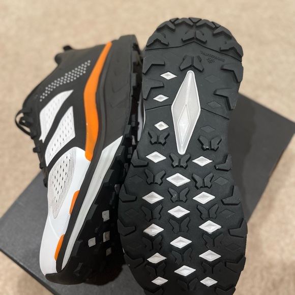 NWT THE NORTH FACE VECTIV HYPNUM TRAIL RUNNING SHOES WOMEN'S - Picture 6 of 6